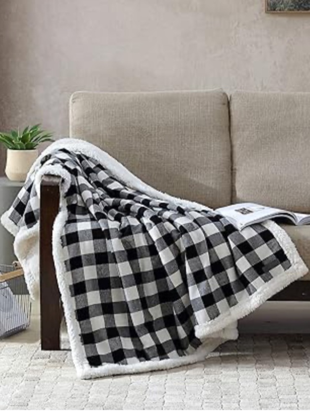 ✨$16✨NWT•Eddie Bauer Reversible Sherpa Blanket | Cabin Plaid Black/White|50”x60”